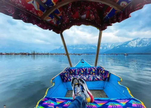 Shikara ride at Nageen Lake